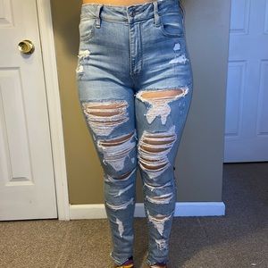 American eagle ripped jeans